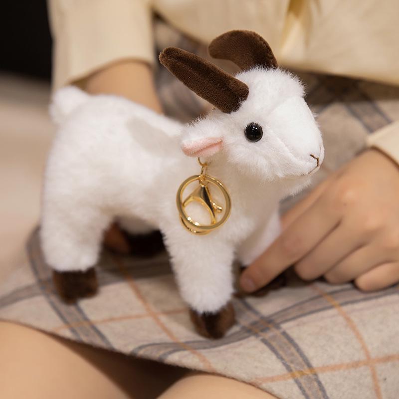 White Goat Cartoon Plush Keychain – Sheep Doll Pendant for Birthdays and Decor