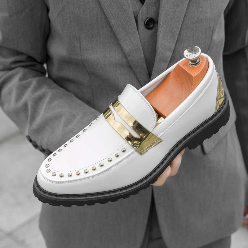 Fashion 2025 Graceful Men Business Dress Shoes Leather Loafers Retro Formal Oxfords Men Wedding Party Shoes Men Moccasins Zapatos Hombre
