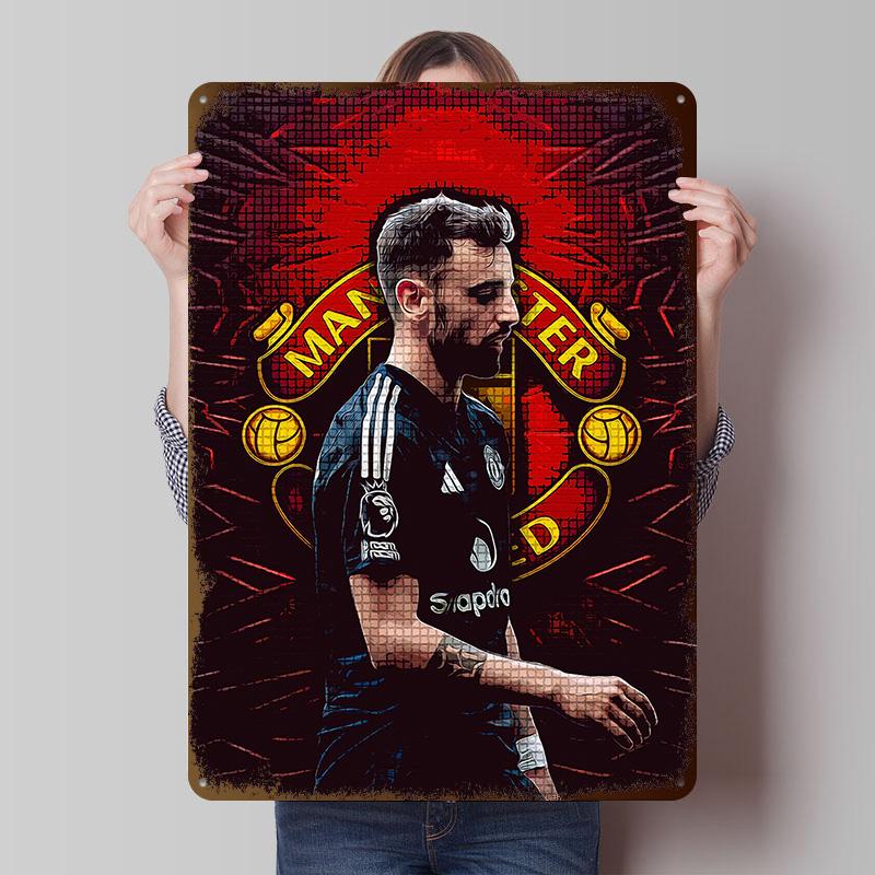 

United Football Player Poster Customized Wall Art Vintage Metal Signs Retro Tin Plaque for Man Cave Decoration Home Decor Items 20x30cm（7.8x11.8inch）