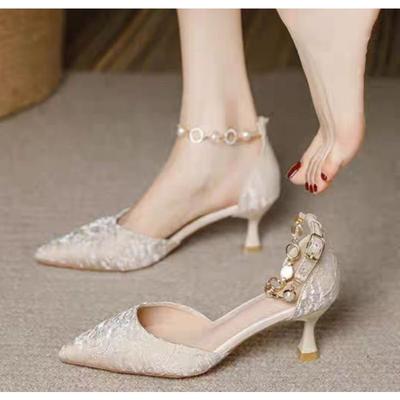 Mode Nieuwe Puntige Neus Bruiloft Bruid Hoge Hakken Schoenen Vrouwelijke Feest Muiltjes Elegante Dames Pumps Designer Schoenen Sexy Jurk Schoenen