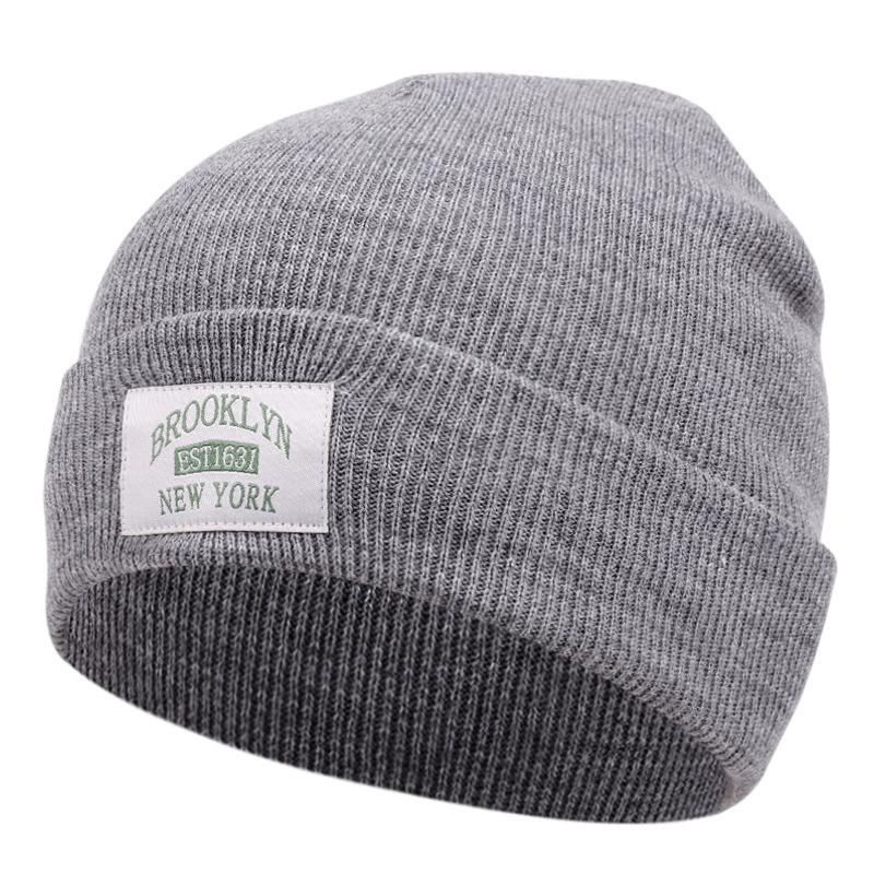

Autumn Winter Knitted Embroidered Hip Hop Versatile Baotou Hat for Men one size сірий колір
