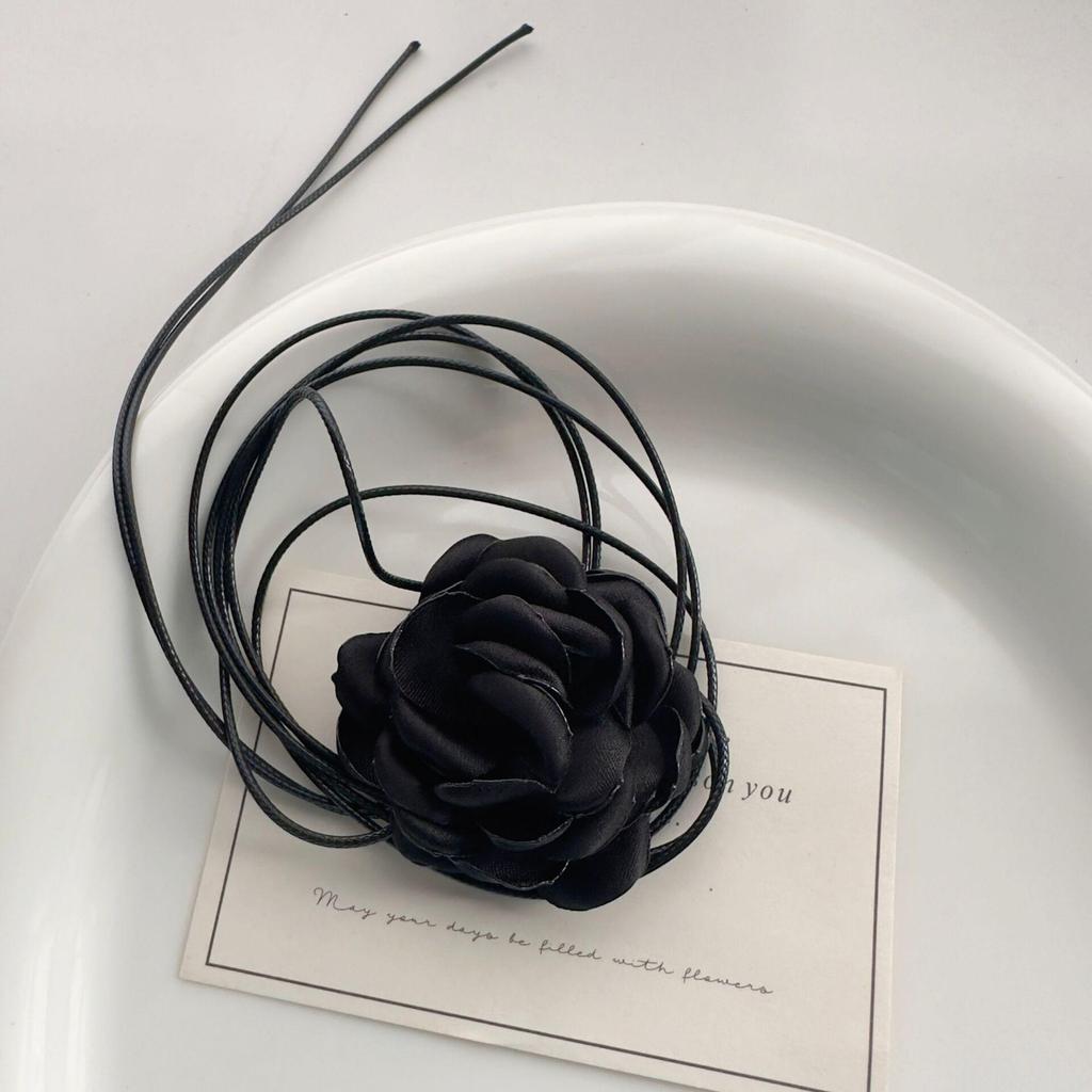 Camellia Pearl Flower Choker Necklace - Women's Light Luxury Clavicle Chain Accessory