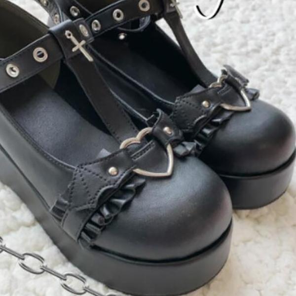 

Женские японские туфли Лолита Kawaii туфли Стиль Маленькая Летучая мышь Демон Темный Готика Панк Платформа Loli туфли Сердце Крест Высокий каблук Клиновидные сандалии Косплей костюм 39 чёрный