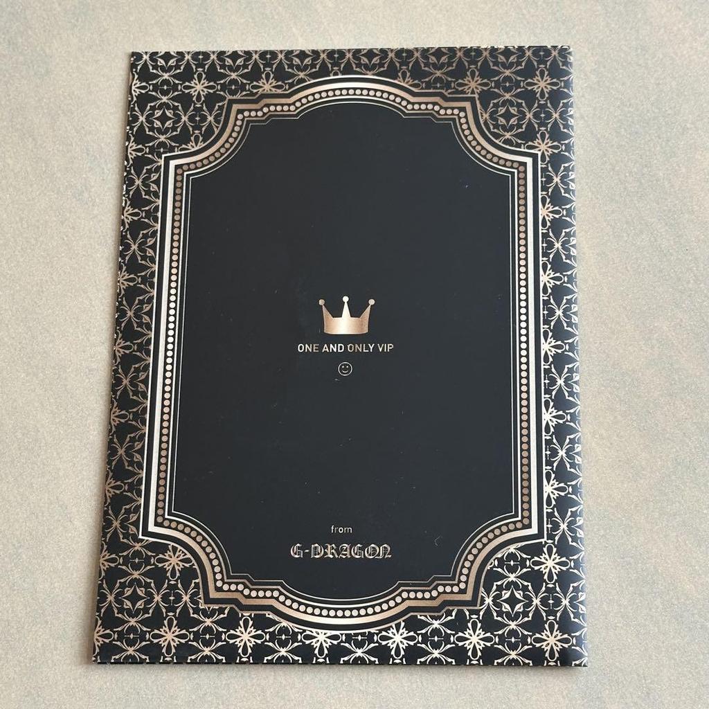 [USED] G-DRAGON ONE OF A KIND (Gold Edition)