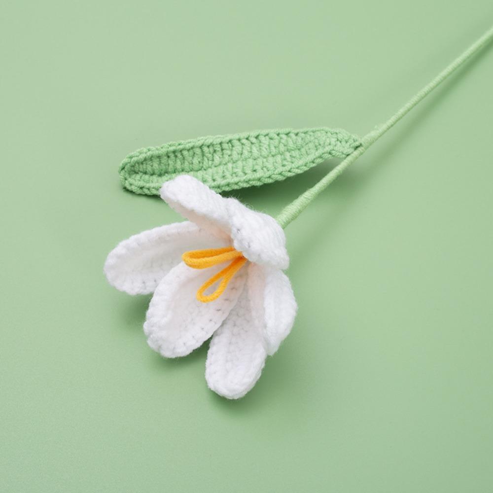Handmade Simulation Tulip Yarn Creative Knitted Handcrafted Crochet Knitted Bouquet Yarn Floral With Stem Leaf Artificial Tulip белый
