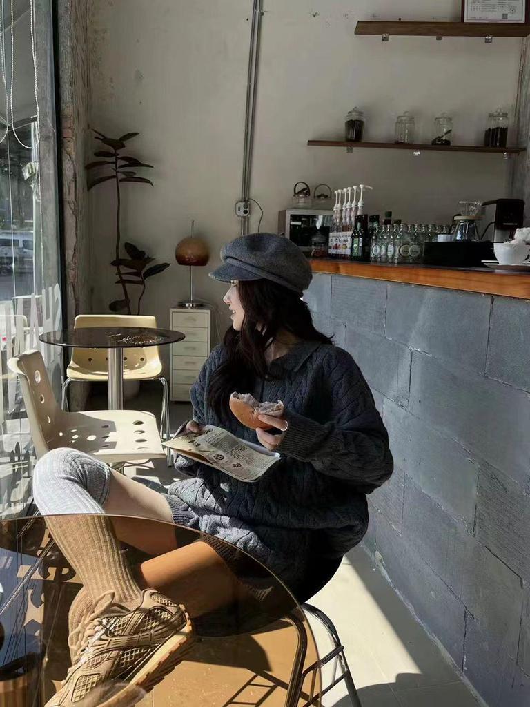 2024 Spring Women's Soft Solid Color Twisted Lapel Sweater - Fresh, Comfortable, and Loose Fit