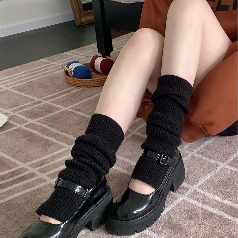 Spring, Autumn and Winter New Women's Socks High-end Stacking Socks Thickened Warm Calf Knitted Socks Fashion