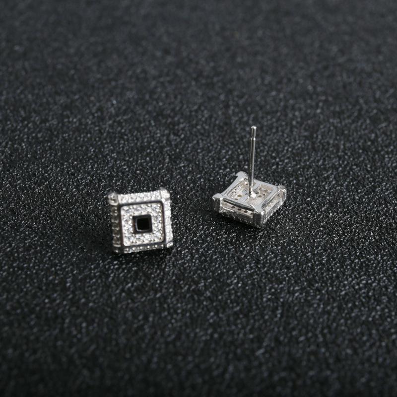 Elegant Small Square Earrings for Women Simple and Generous Earrings Elegant and Versatile