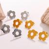 European & American Energetic Hollow Flower Stud Earrings: Niche Design for Commuting & Dating