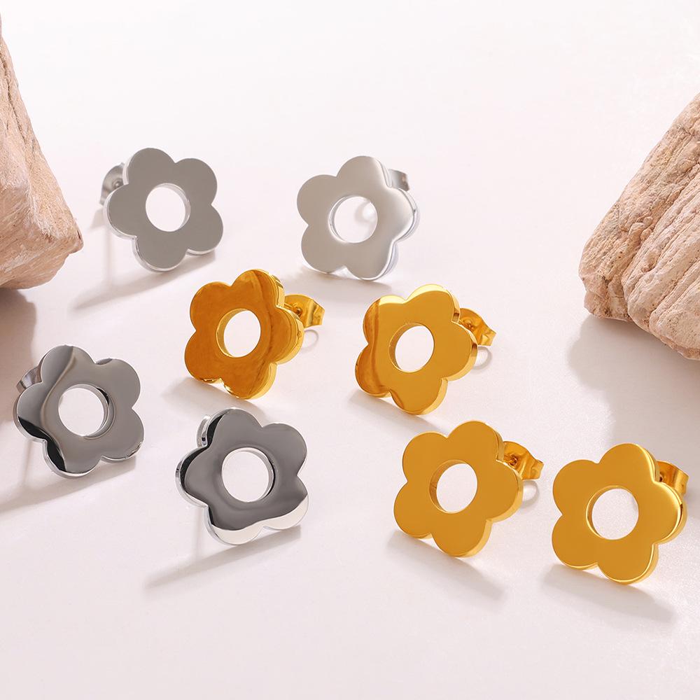 European & American Energetic Hollow Flower Stud Earrings: Niche Design for Commuting & Dating