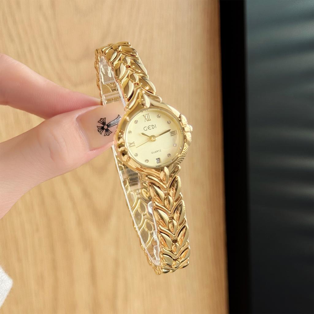 Luxury Vintage Gold-Tone Women's Watches with Floral Steel Bracelet, Water-Resistant Small Dial, Elegant Quartz Timepiece Gift