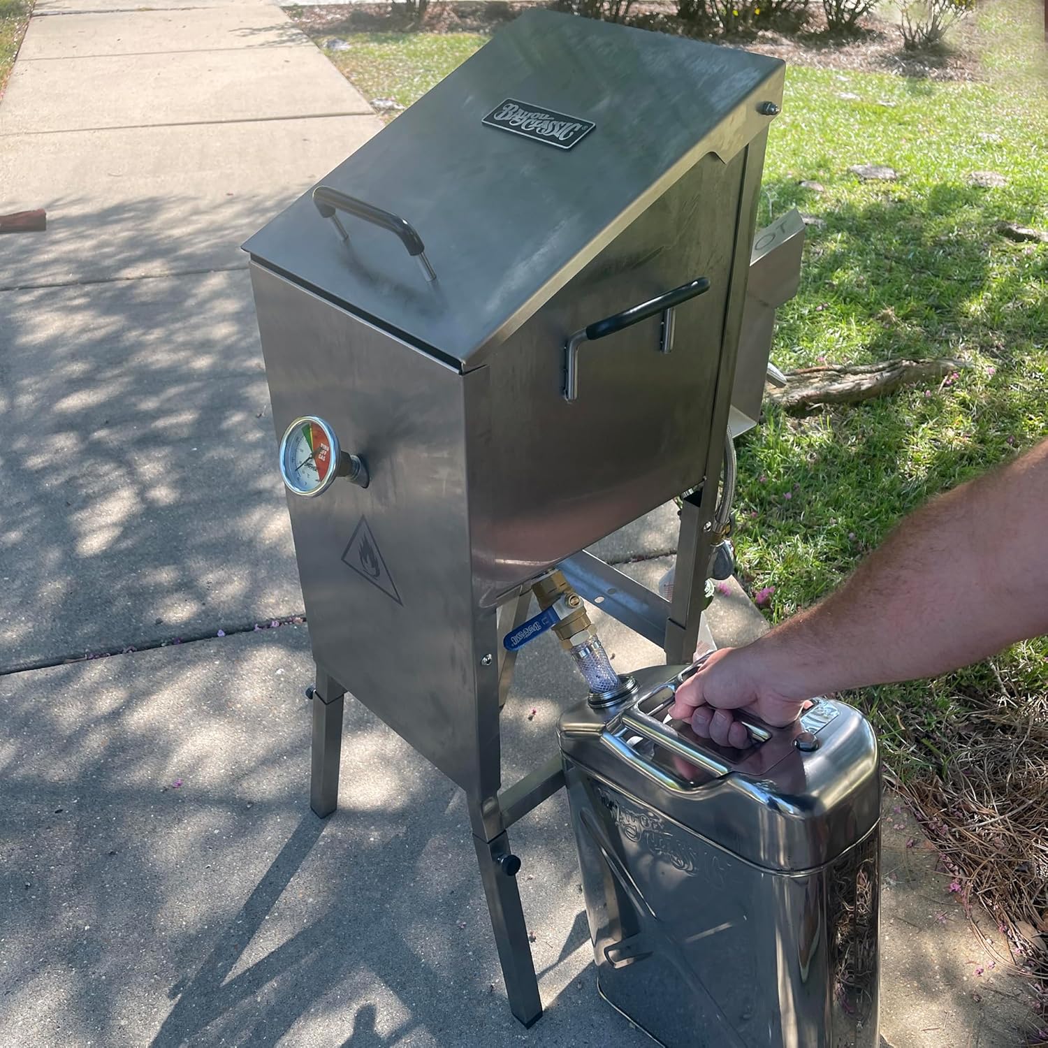 

Bayou Classic® 700-602 Bayou® Fryer Drain Extension Hose