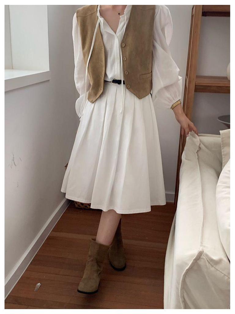 Women's 2025 Autumn Retro V-Neck Sleeveless Cardigan Vest - British Style Layered Outerwear
