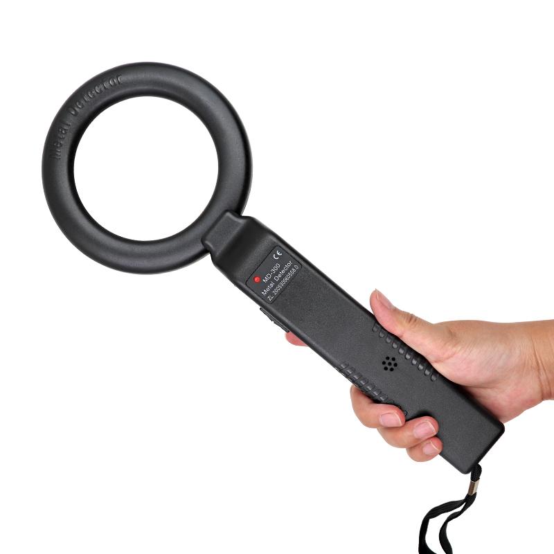 

1Pcs Cow Stomach Metal Detector Security Scanner High-Sensitivity Handheld Cattle Detector Cattle Farm Device Farm Tools чорний