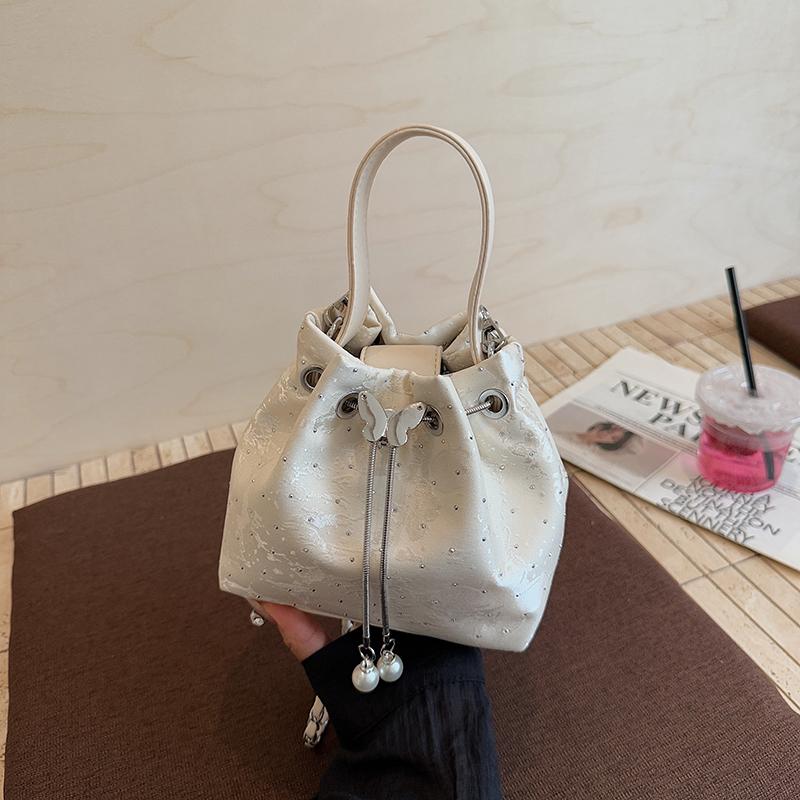 Oxford String Simple Bucket Bow CHAINS Exquisite Bags for Women 2026 New Solid Color High Quality Commute Women's Handbags