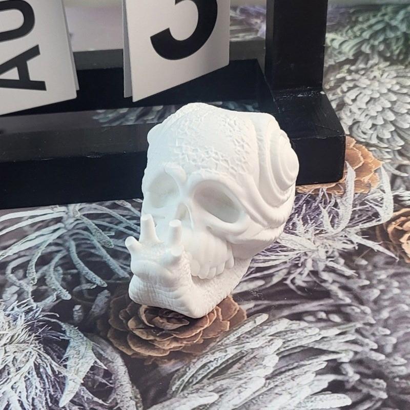 Skull Snail Sculpture Silicone Molds for Epoxy Resin, Home Decorations, Plaster Decorations Halloween Party Decorations