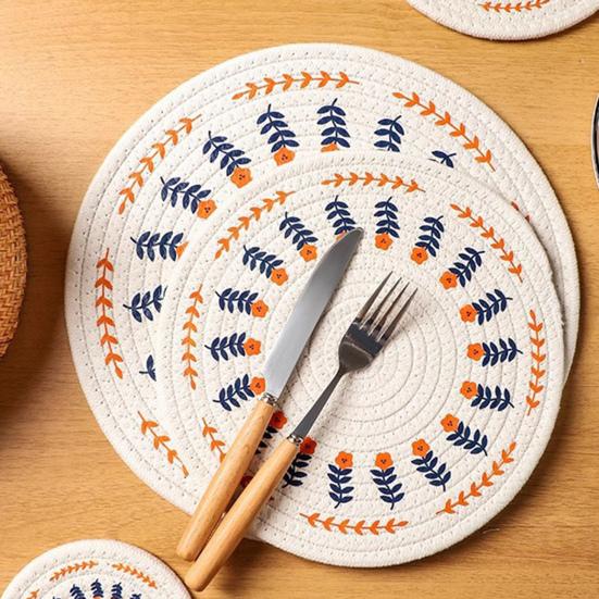 Handwoven Cotton Rope Placemat with Original Print Heat-Resistant Non-Slip Round Table Mat Decorative Kitchen Dining Accessory.