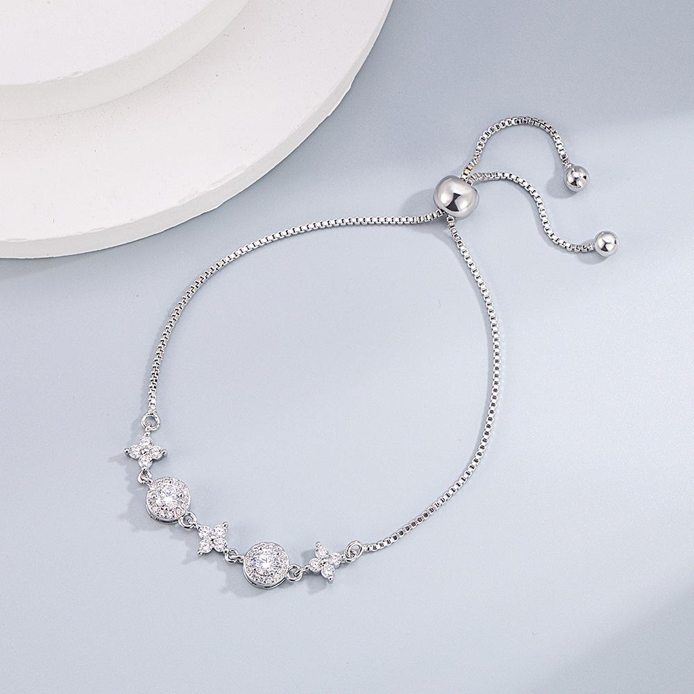 925 Silver Bracelet Four-leaf Round White Zircon Ladies Fashion Simple Birthday Party Wedding Anniversary Jewelry Gift