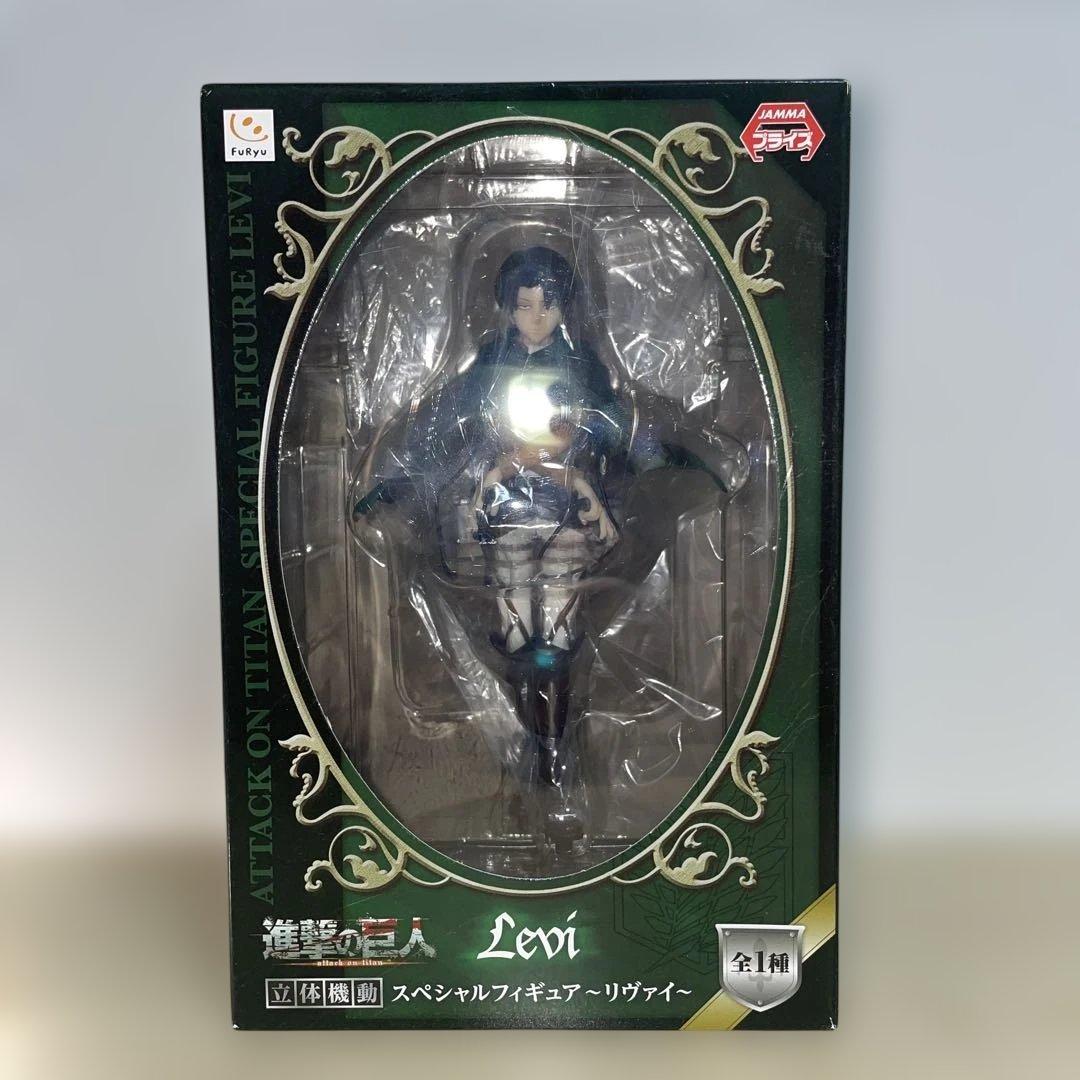 

[USED] Attack on Titan figure