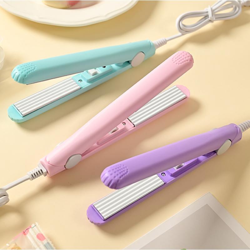 Mini Ceramic Curling Iron Portable Hair Curler Corrugate Wave Dry Wet Use for Long Lasting Fluffy Hairstyle Daily Use