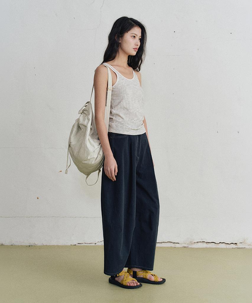 Monokeulom Cosmy Pintuck Pants (2Colors)
