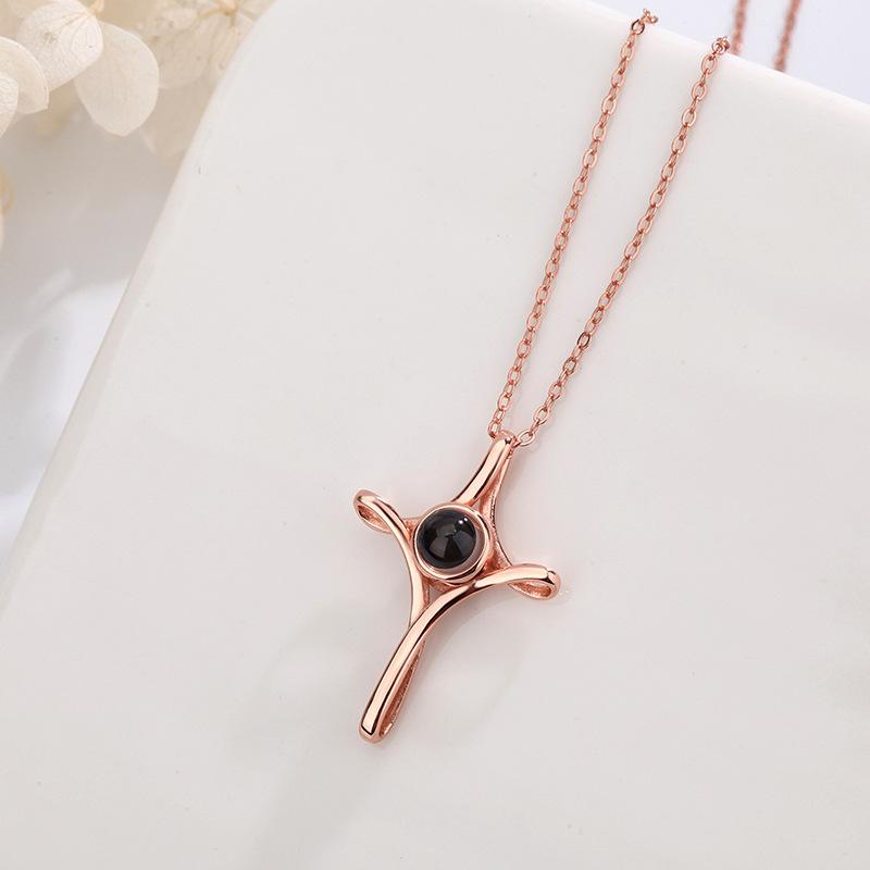 Simple Cross Necklace for Women's Fashion Light Luxury Projection Necklace