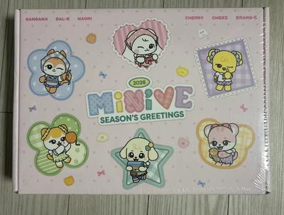 IVE [Unopened] Mini IVE 2026 Season's Greetings Used