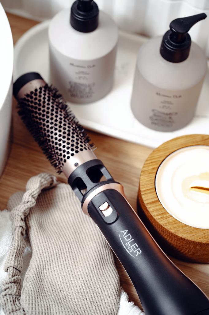 Adler Haarstyler AD 2026, 2 Heizstufen, 1200 W, Schwarz