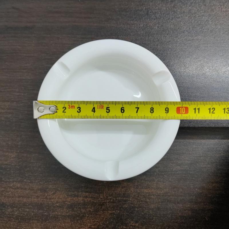 Elegant Ceramic Ashtray with Gold Trim for Hotels, Bars, Restaurants