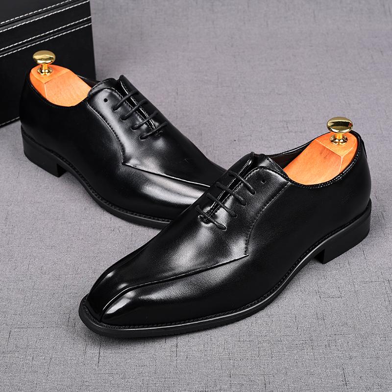 New Luxury Brand Designer Men Pointed Patchwork Style Casual Shoes Male Flats Loafers Homecoming Wedding Dress Zapatillas Hombre