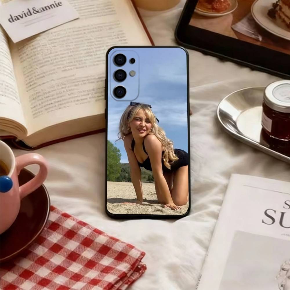 

Actor Sabrina Carpenter Phone Case For Samsung S25,S24,S21,S22,S23,S30,Ultra,S20,Plus,Fe,Soft Black Cover Samsung S30Ultra5G