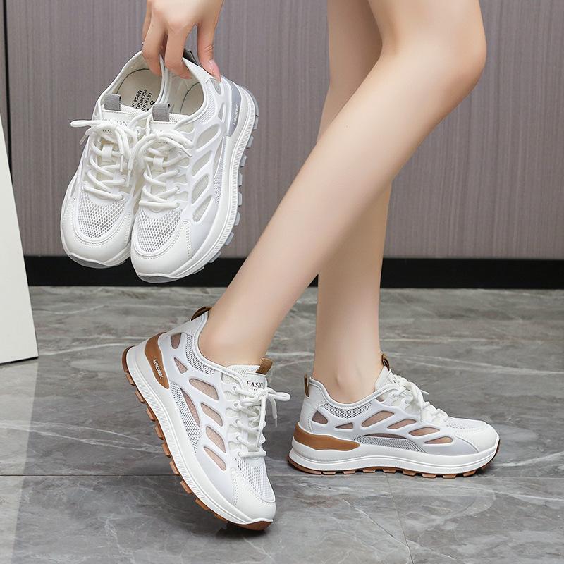 Sports New Mesh Breathable Women's Shoes Heightened Little White Shoes Soft Sole 4 Feet 2025 Not Tired Cm Versatile Small Man