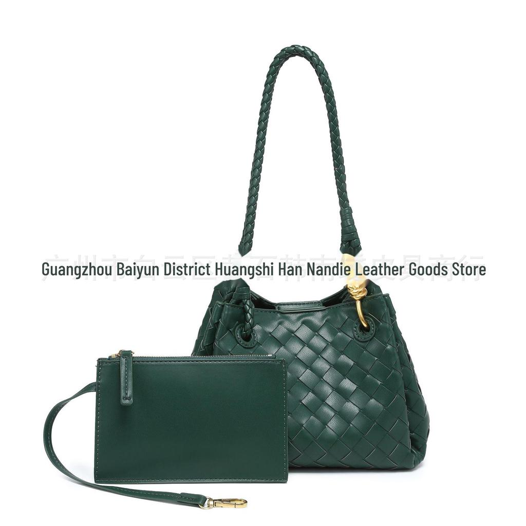 2024 High-Quality Textured Woven Bucket Bag with Knotted Hardware