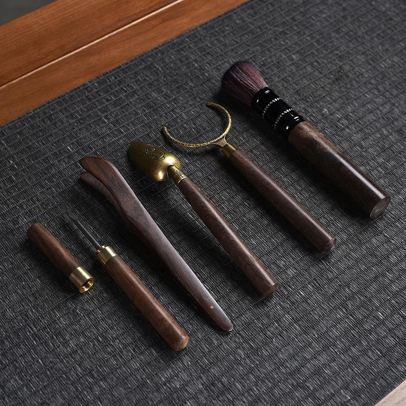 Ebony Wood Tea Ceremony Set: 5-Piece Brewing Kit with Tea Needle, Clip, Knife, Spoon, Cup Pin, and Brush.