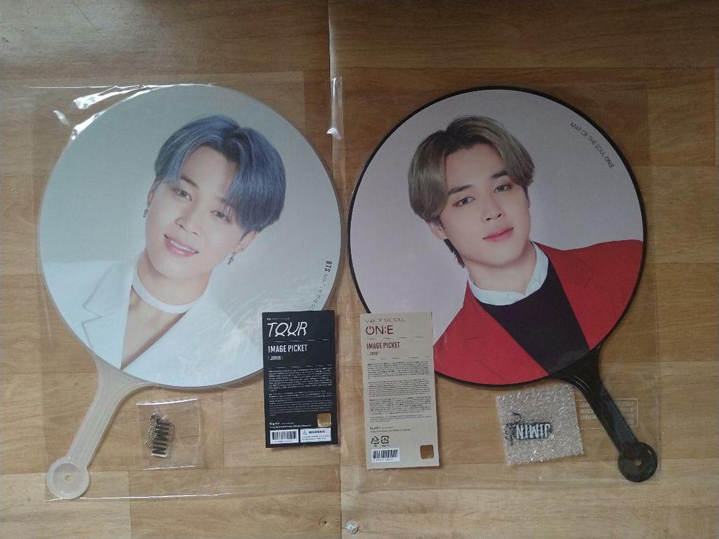 [USED] BTS fans and flags in bulk