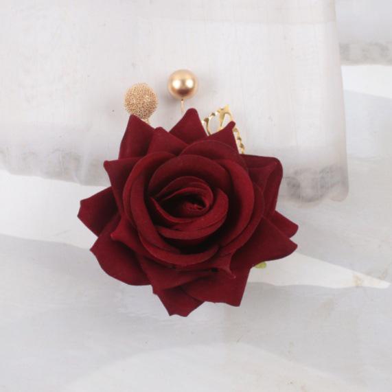 Elegant Retro Red Hair Clip with Rose Gold Leaves for Brides & Hanfu Weddings