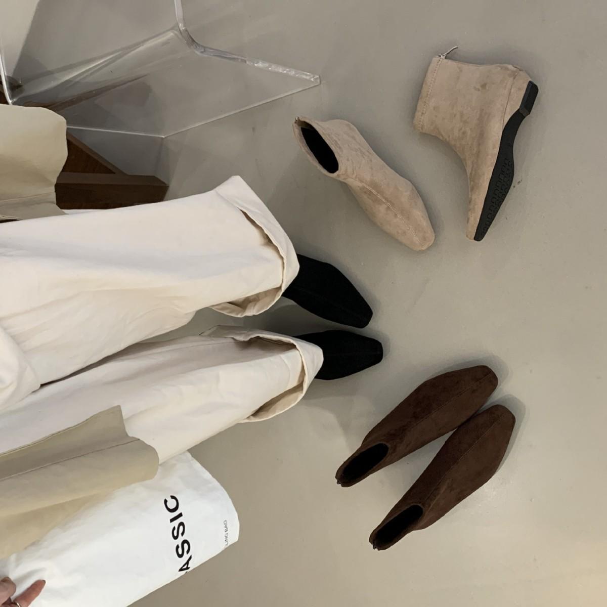 

2025 winter new round head suede low slope heel thick heel low tube thin Martin fashion women s short boots 39 хакі