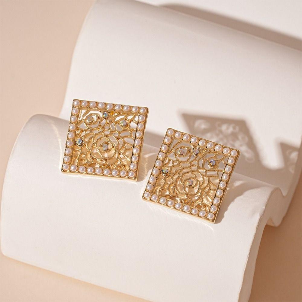 Elegant Geometry Hollow Out Earrings Square Vintage Drop Earrings Caved Window Pearl Earrings  Gift