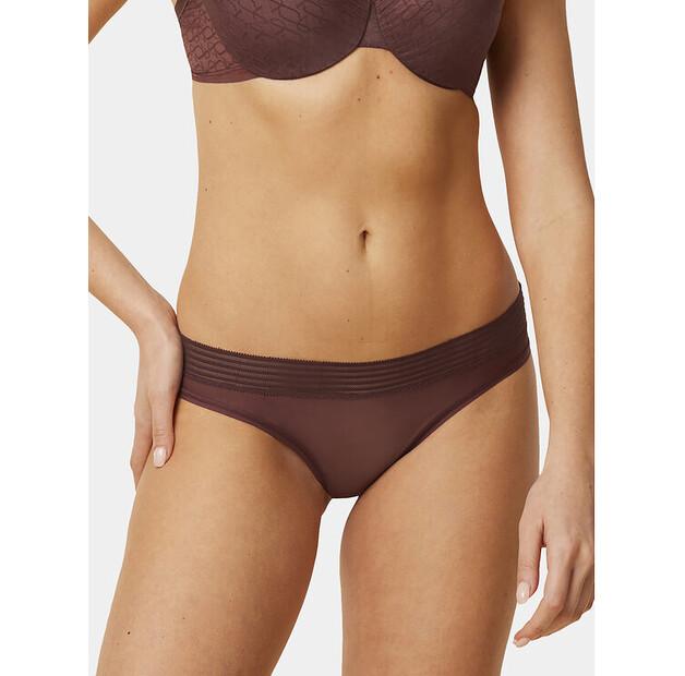 Трусики классические Triumph Tempting Sheer Highleg Tai EU XL