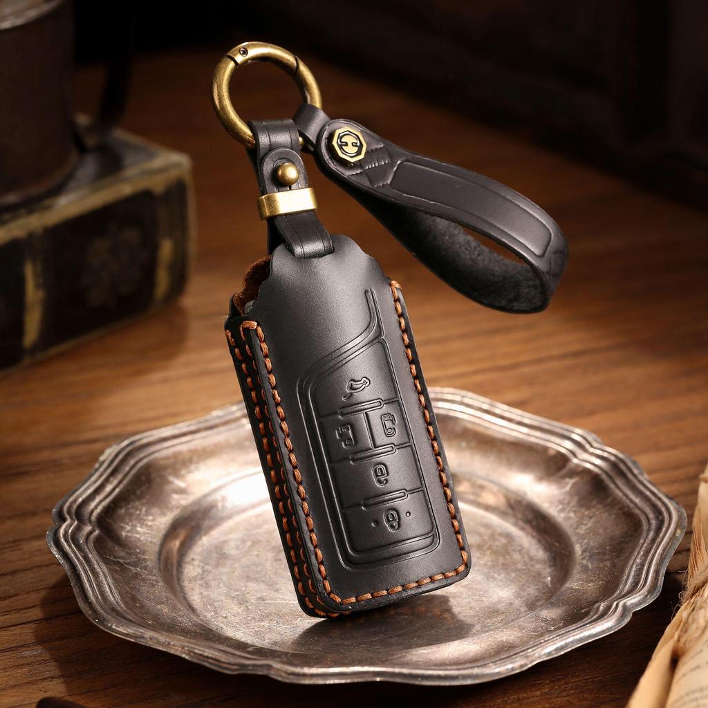 Genuine Leather Retro Key Cover for GAC Trumpchi GS4, New M8, and GS7 Cars