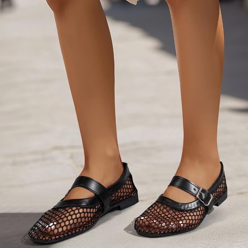 Fashion Beach Sandals Women Ladies Solid Colour Breathable Hollow Mesh Buckle Flat Bottom Large Size See-Through Casual Shoes For Women