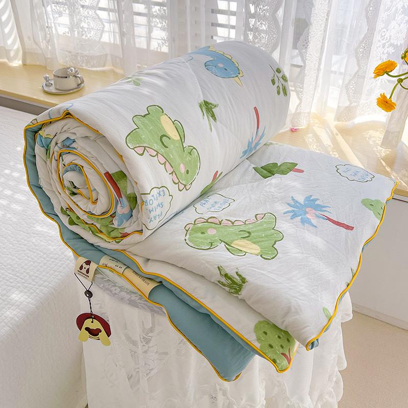 Rabbit Bear Dinosaur Strawberry Print Washed Cotton Summer Air Quilt Conditioner
