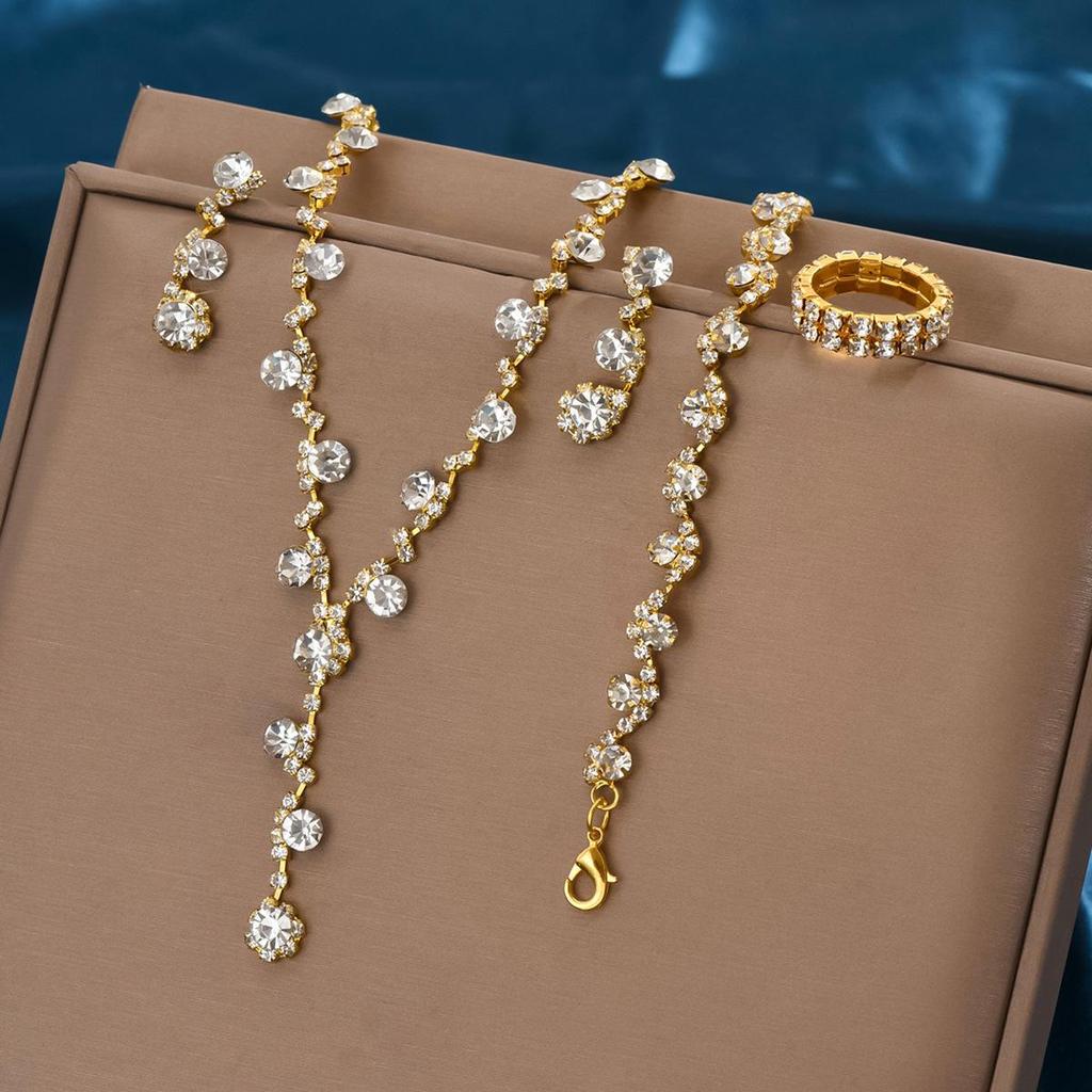 Brand New Sparkling Diamond Women's Jewelry Set: Necklace, Earrings & Bracelet