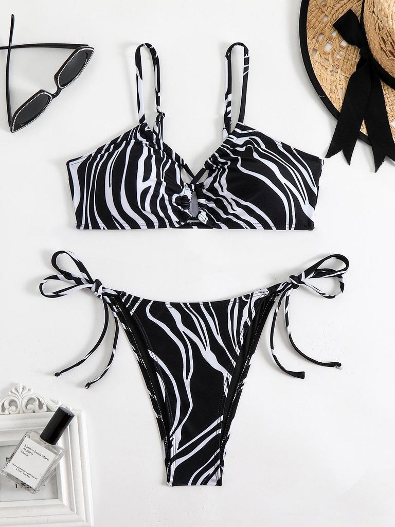 2025 Cross-Border Lace-Up Printed Bikini Swimsuit for Women - European & American Style