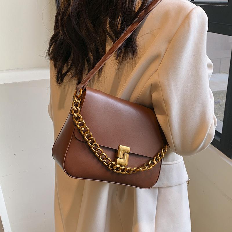 

2024 Autumn/Winter Korean-Style Large Capacity Fashion Shoulder & Crossbody Bag