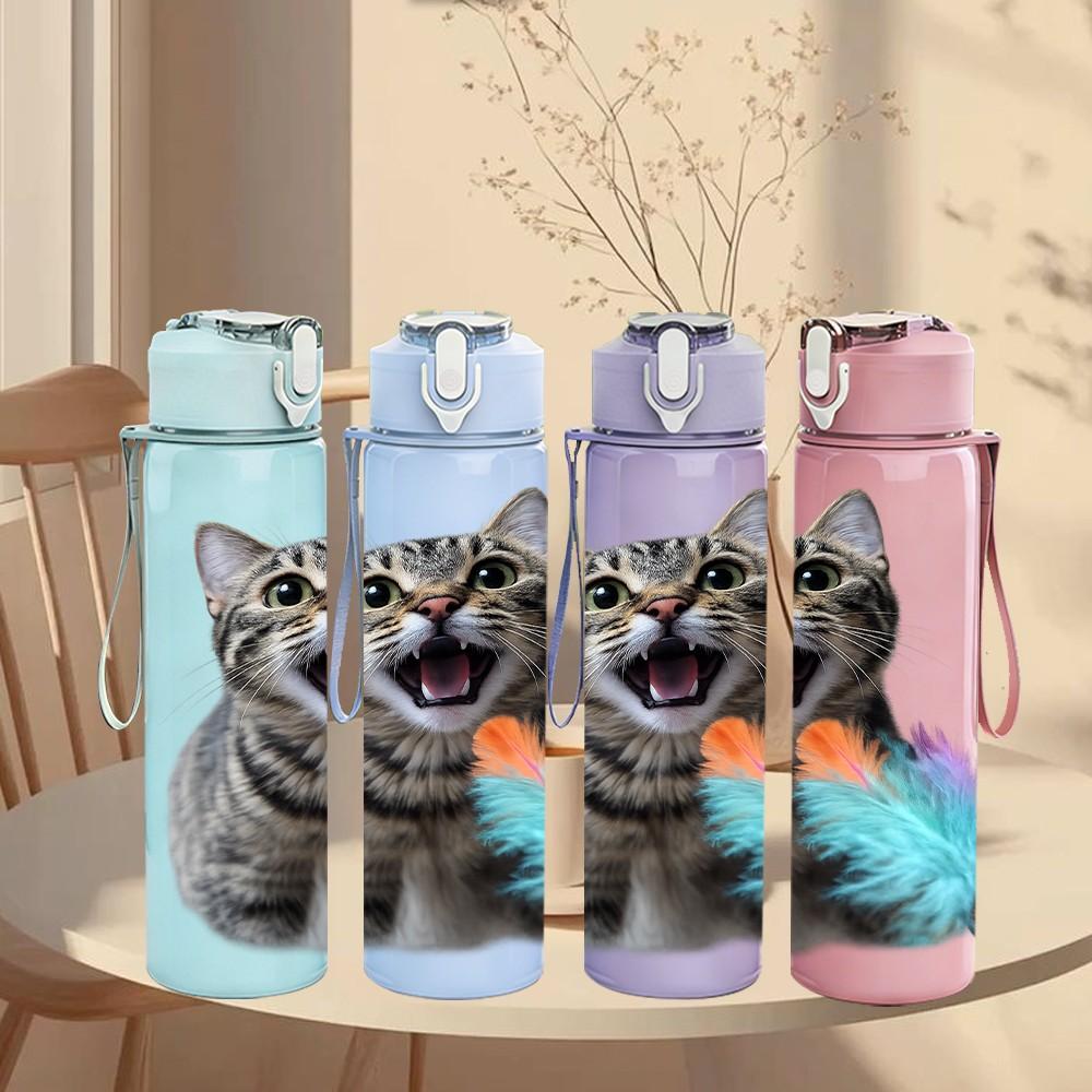 1PC Playful Cat With Feather Toy Print 750ml Color Plastic Sports Water Bottle Leakproof Flip Straw Lid Suitable for Sports Office Home Use