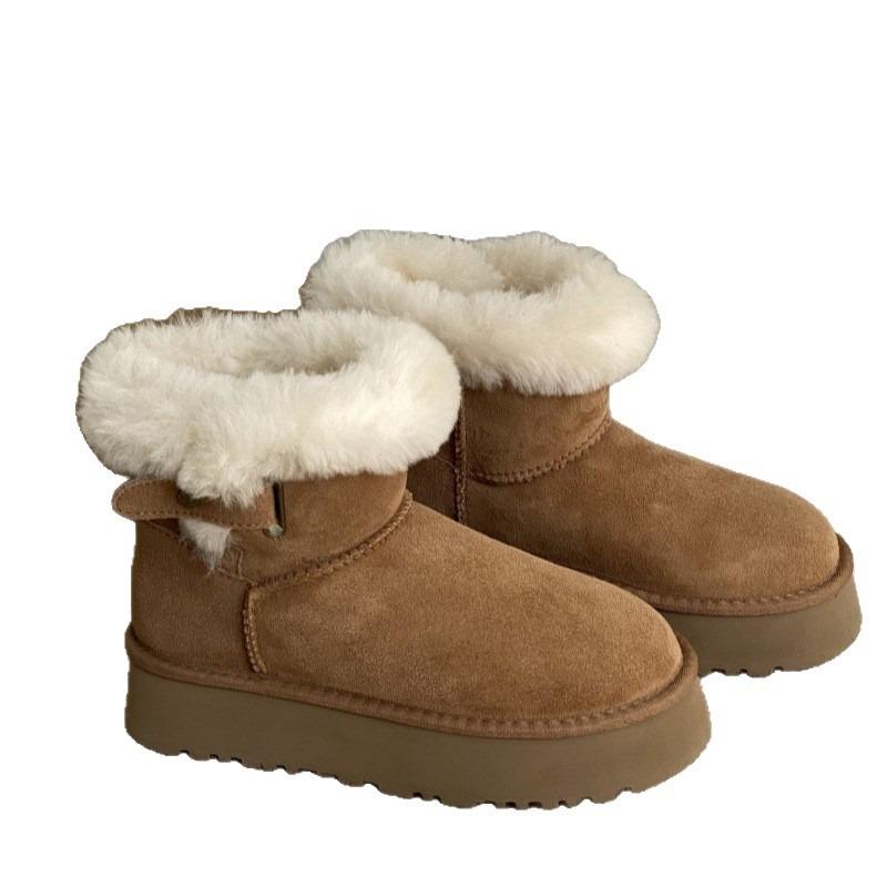 Winter new sheepskin integrated wool boots belt buckle short thick-soled snow boots women's fleece thickened