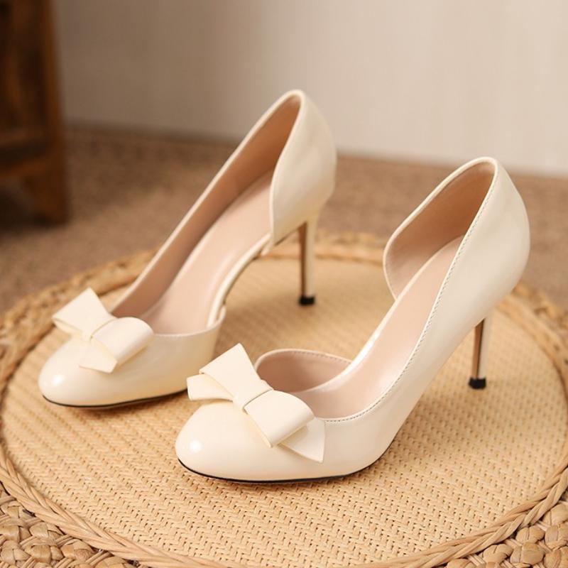 Fashion Nude Patent Leather Butterfly Knot Brand Pumps Women Fashion Round Toe Shallow Thin Heel Designer Shoes Elegant Party Dress Shoe