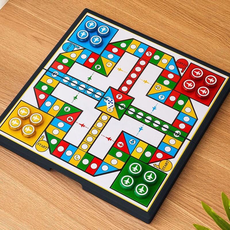 Mussels Magnetic Foldable Board Game Set