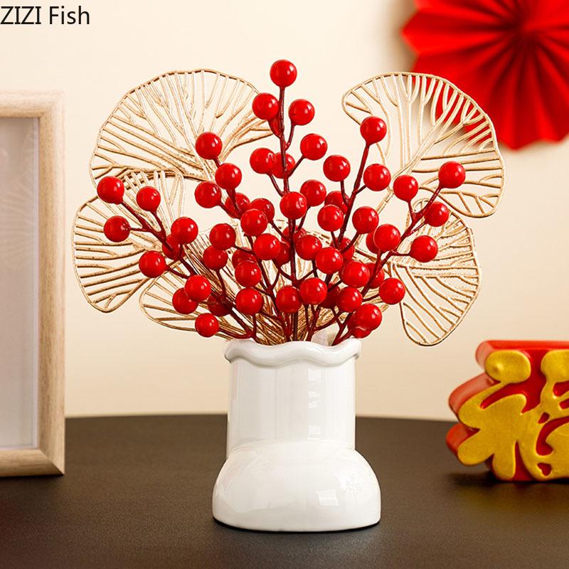 Creative Snow Boots Shape Ceramic Vase Desk Decoration Flowers Arrangement Artificial Berries Decorative Vases Modern Home Decor